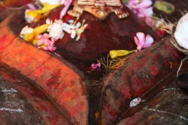 Kamakhya_Devi-Traditional Items